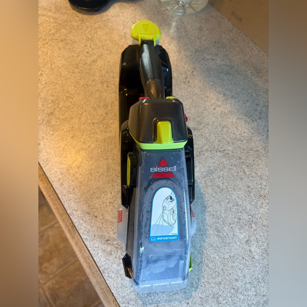 Bissell Toy Vacuum - Black and Lime